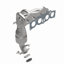 Load image into Gallery viewer, MagnaFlow Exhaust Products 51859 OEM Grade Manifold Catalytic Converter for Select Toyota Highlander