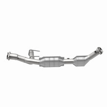 Load image into Gallery viewer, MagnaFlow Exhaust Products 24441 HM Grade Direct-Fit Catalytic Converter for Select Ford Expedition
