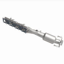 Load image into Gallery viewer, MagnaFlow Exhaust Products 50381 HM Grade Manifold Catalytic Converter for Select INFINITI QX56, Nissan Armada, Nissan NV2500, Nissan NV3500, Nissan Pathfinder, Nissan Pathfinder Armada, Nissan TITAN