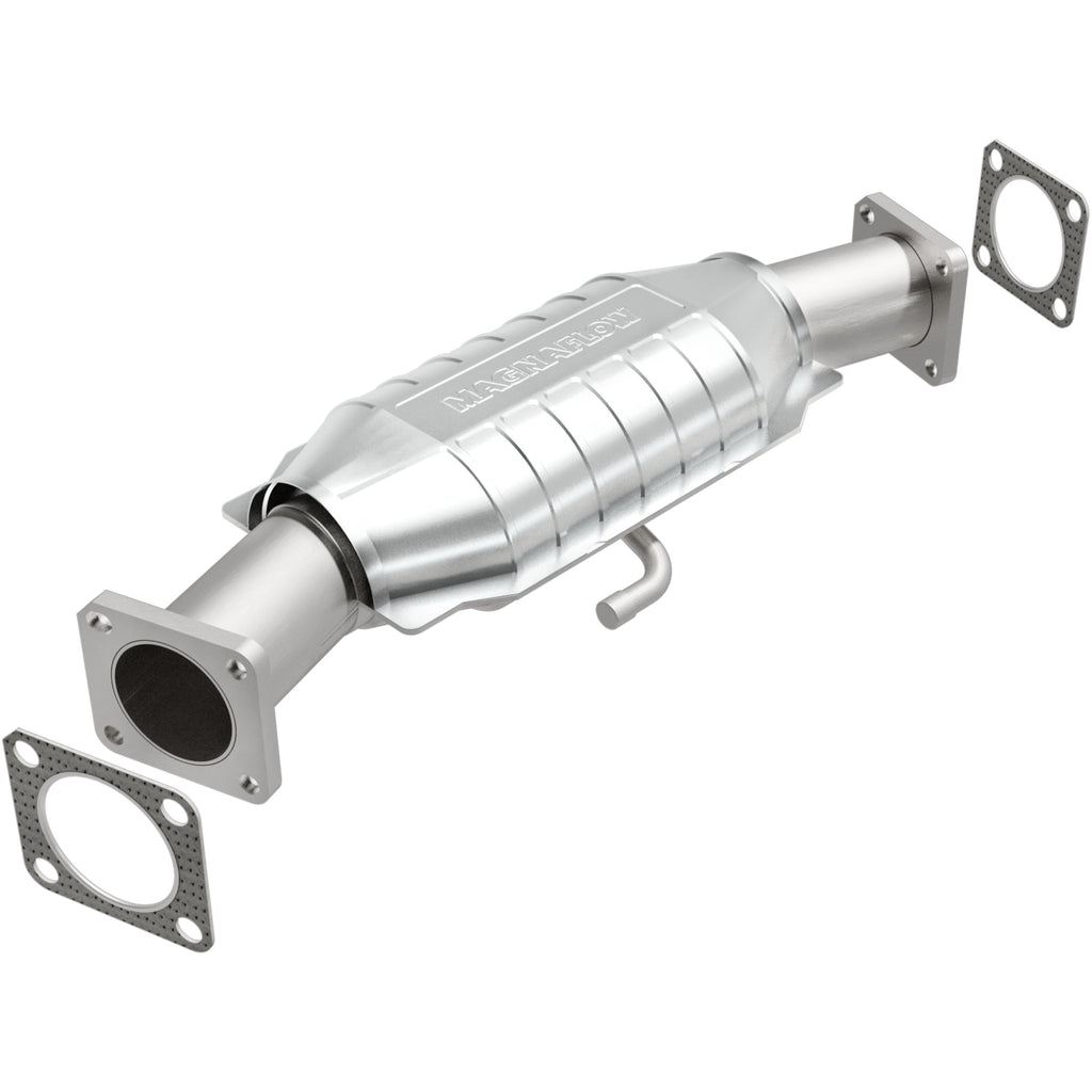 MagnaFlow Exhaust Products 93426 Standard Grade Direct-Fit Catalytic Converter for Select Chevrolet Camaro, Chevrolet Corvette