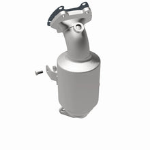 Load image into Gallery viewer, MagnaFlow Exhaust Products 5551994 California CARB Manifold Catalytic Converter for Select Ram ProMaster 1500, Ram ProMaster 2500, Ram ProMaster
