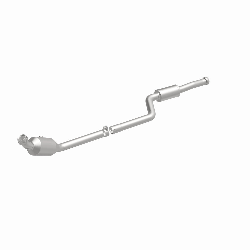 MagnaFlow Exhaust Products 21-497 OEM Grade Direct-Fit Catalytic Converter for Select Mercedes-Benz C300