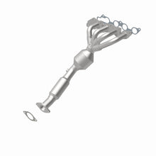 Load image into Gallery viewer, MagnaFlow Exhaust Products 50391 HM Grade Manifold Catalytic Converter for Select Ford Focus