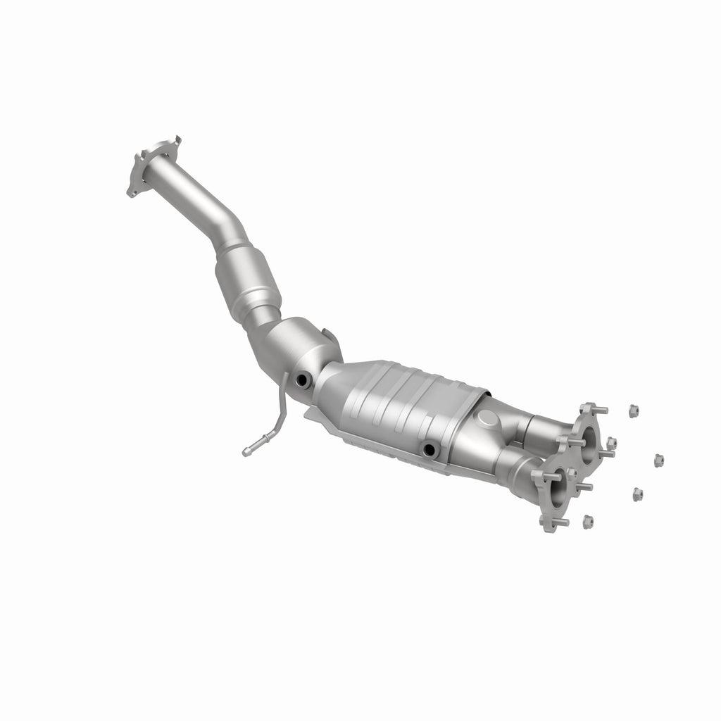 MagnaFlow Exhaust Products 51691 OEM Grade Direct-Fit Catalytic Converter for Select Volvo XC60
