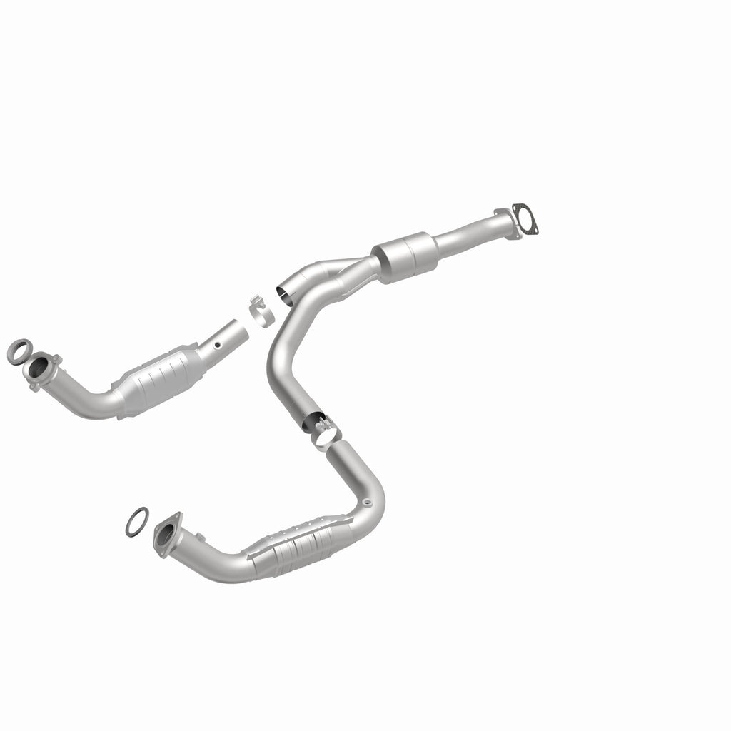 MagnaFlow Exhaust Products 52113 OEM Grade Direct-Fit Catalytic Converter for Select Chevrolet Express 2500, Chevrolet Express 3500, Chevrolet Express 4500, GMC Savana 2500, GMC Savana 3500, GMC Savana