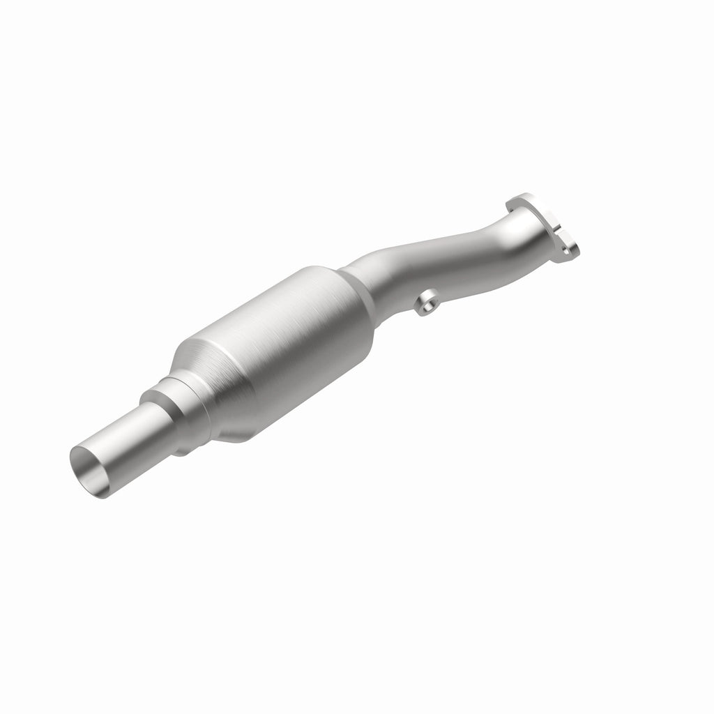 MagnaFlow Exhaust Products 49501 OEM Grade Semi-Direct Fit Catalytic Converter for Select Pontiac Vibe, Toyota Corolla, Toyota Matrix