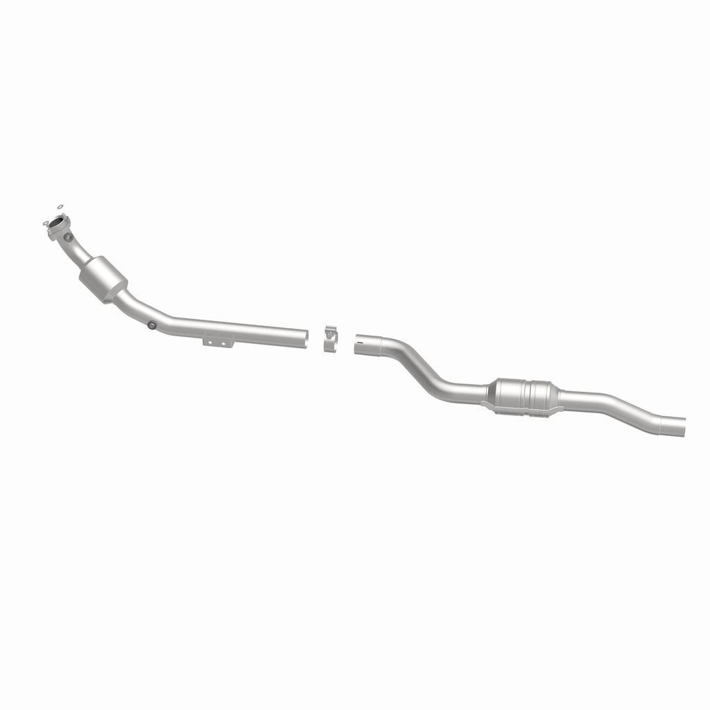 MagnaFlow Exhaust Products 51706 OEM Grade Direct-Fit Catalytic Converter for Select Mercedes-Benz CLS500, Mercedes-Benz E320, Mercedes-Benz E500