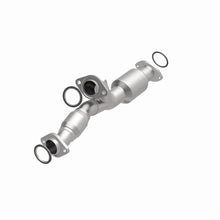 Load image into Gallery viewer, MagnaFlow Exhaust Products 444335 California CARB Direct-Fit Catalytic Converter for Select Lexus GS300