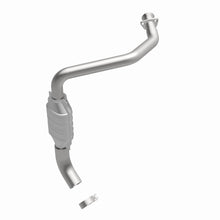 Load image into Gallery viewer, MagnaFlow Exhaust Products 93615 HM Grade Direct-Fit Catalytic Converter for Select Chevrolet Express 1500, Chevrolet Express 2500, Chevrolet Express 3500, Chevrolet G30, GMC G3500, GMC Savana 1500, GMC Savana 2500, GMC Savana