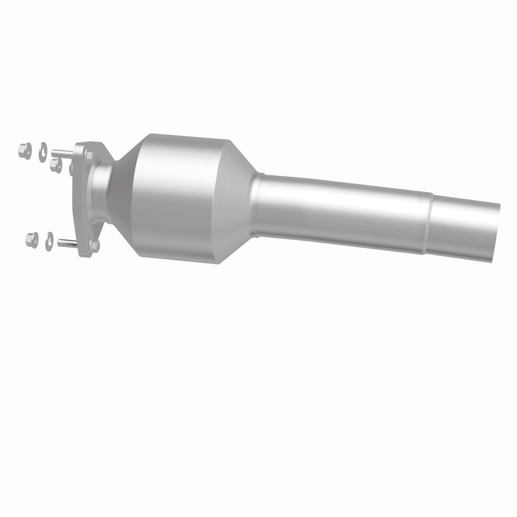 MagnaFlow Exhaust Products 21-538 OEM Grade Direct-Fit Catalytic Converter for Select Land Rover LR2, Land Rover Range Rover Evoque