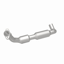 Load image into Gallery viewer, MagnaFlow Exhaust Products 4583090 California CARB Direct-Fit Catalytic Converter for Select Ford F-150