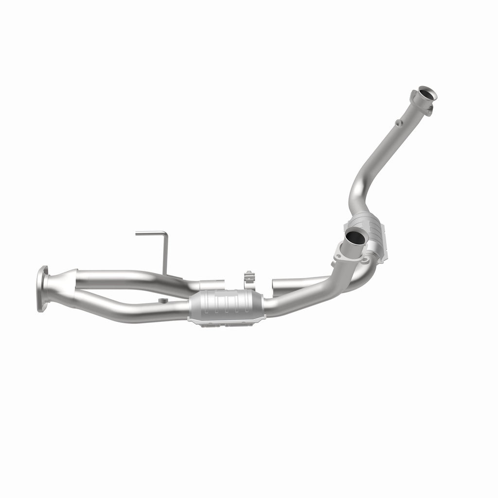 MagnaFlow Exhaust Products 49687 OEM Grade Direct-Fit Catalytic Converter for Select Jeep Commander, Jeep Grand Cherokee
