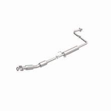 Load image into Gallery viewer, MagnaFlow Exhaust Products 5631752 California CARB Direct-Fit Catalytic Converter for Select Toyota Prius
