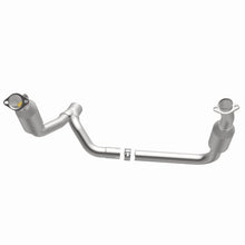 Load image into Gallery viewer, MagnaFlow Exhaust Products 5451711 California CARB Direct-Fit Catalytic Converter for Select Dodge Ram