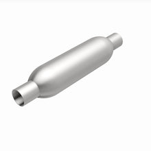 Load image into Gallery viewer, MagnaFlow Exhaust Products 18113 Glasspack Performance Muffler; 1.75in. Center/Center; 3.5x12x3.5 Body