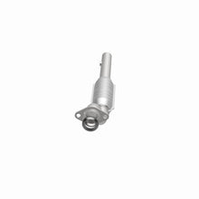 Load image into Gallery viewer, MagnaFlow Exhaust Products 23464 HM Grade Direct-Fit Catalytic Converter for Select Buick LeSabre, Buick Park Avenue, Buick Riviera, Oldsmobile 88, Oldsmobile 98, Oldsmobile LSS, Pontiac Bonneville