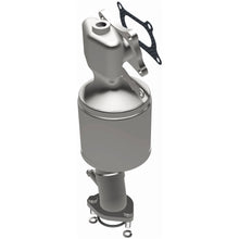 Load image into Gallery viewer, MagnaFlow Exhaust Products 5631898 California CARB Manifold Catalytic Converter for Select Honda Accord