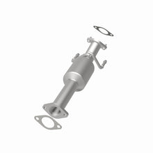Load image into Gallery viewer, MagnaFlow Exhaust Products 5671421 California CARB Direct-Fit Catalytic Converter for Select Chevrolet Sonic