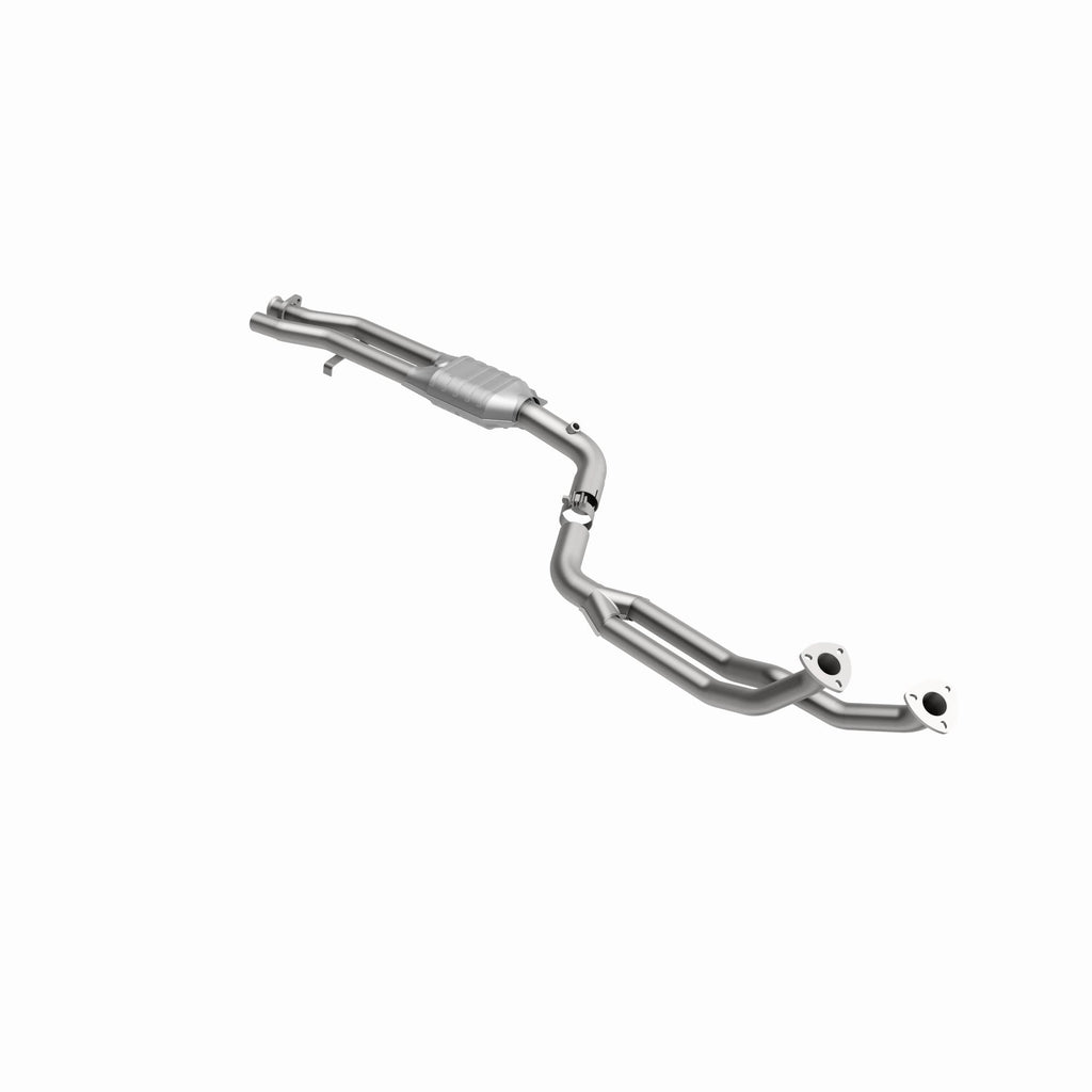 MagnaFlow Exhaust Products 23802 Standard Grade Direct-Fit Catalytic Converter for Select BMW 325i, BMW 325is