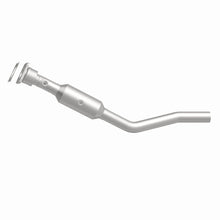 Load image into Gallery viewer, MagnaFlow Exhaust Products 5661192 California CARB Direct-Fit Catalytic Converter for Select Chrysler 200, Chrysler Sebring, Dodge Avenger, Dodge Caliber, Dodge Journey, Jeep Compass, Jeep Patriot