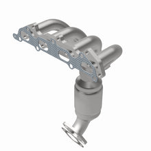 Load image into Gallery viewer, MagnaFlow Exhaust Products 50881 HM Grade Manifold Catalytic Converter for Select Kia Rio