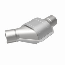Load image into Gallery viewer, MagnaFlow Exhaust Products 99176HM HM Grade Universal Catalytic Converter for Select Ford E-150, Ford E-150 Club Wagon, Ford E-150 Econoline, Ford E-150 Econoline Club Wagon, Ford E-250, Ford E-250 Econoline, Ford Expedition, Ford F-150, Ford F-150