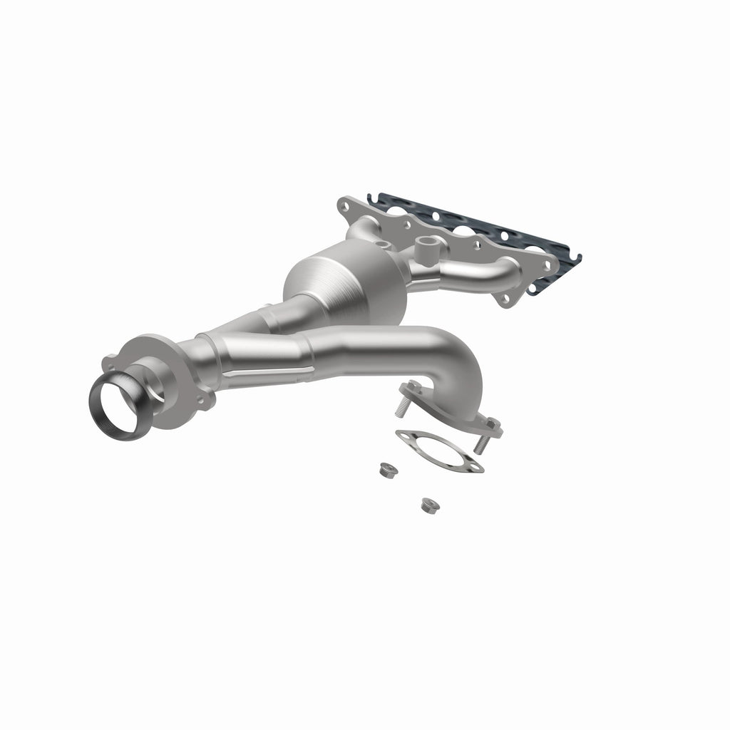 MagnaFlow Exhaust Products 51763 OEM Grade Manifold Catalytic Converter for Select Mitsubishi Endeavor