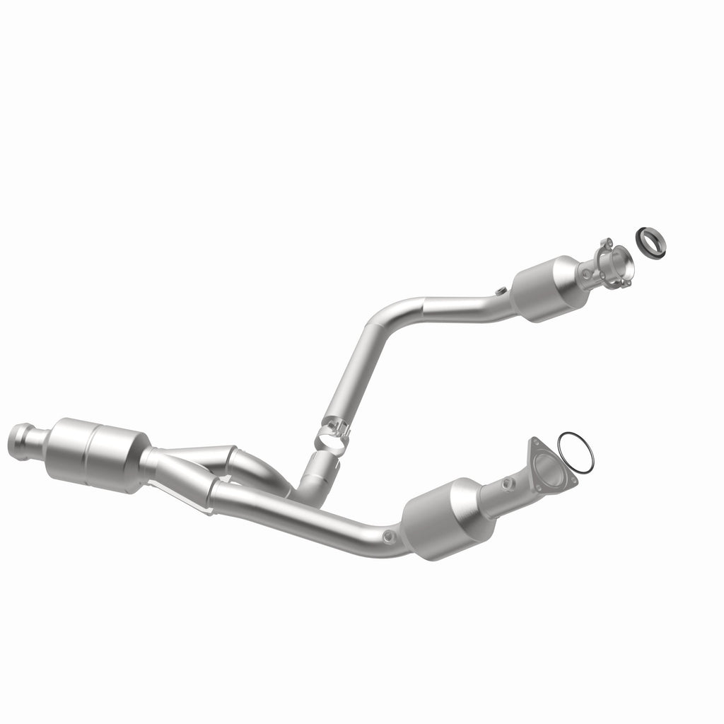 MagnaFlow Exhaust Products 52642 OEM Grade Direct-Fit Catalytic Converter for Select Chevrolet Silverado 1500, Chevrolet Silverado LD, Chevrolet Suburban, Chevrolet Tahoe, GMC Sierra 1500, GMC Sierra Limited, GMC Yukon, GMC Yukon XL