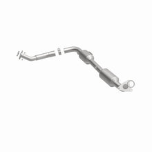 Load image into Gallery viewer, MagnaFlow Exhaust Products 5481625 California CARB Direct-Fit Catalytic Converter for Select Toyota Tundra