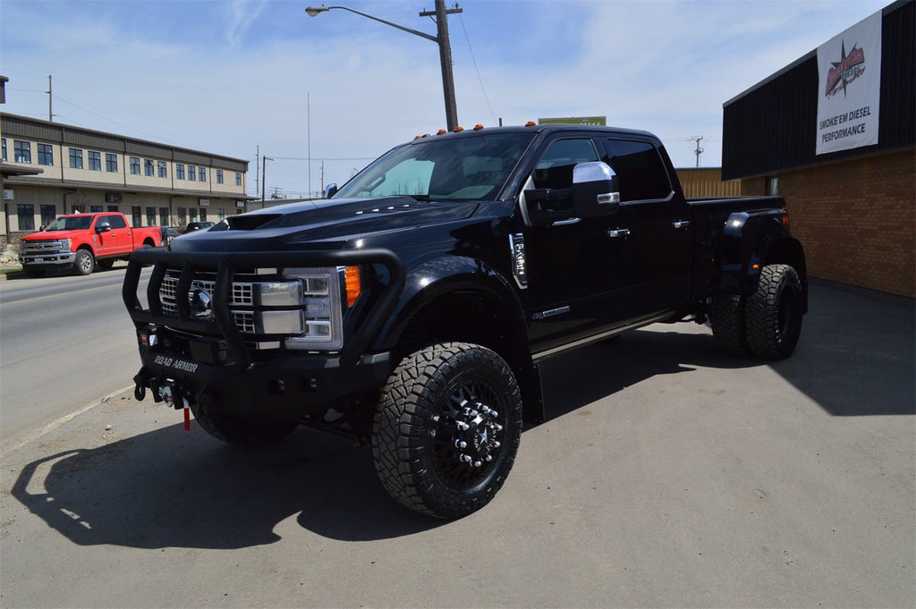 Road Armor 61742B Stealth Winch Front Bumper for Select Ford F-450 Super Duty, Ford F-550 Super Duty