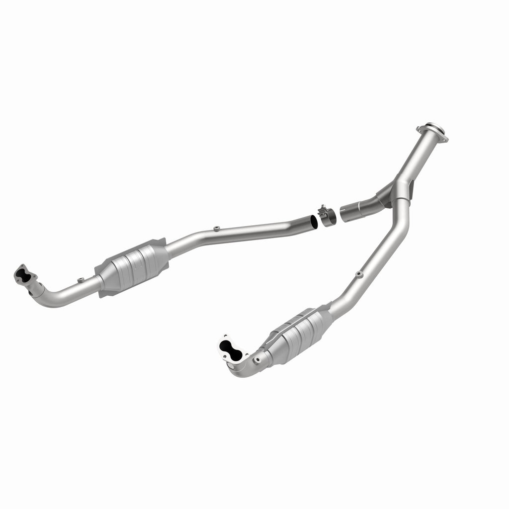 MagnaFlow Exhaust Products 93696 Standard Grade Direct-Fit Catalytic Converter for Select Land Rover Range Rover