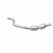 Load image into Gallery viewer, MagnaFlow Exhaust Products 21-536 OEM Grade Direct-Fit Catalytic Converter for Select Land Rover Range Rover, Land Rover Range Rover Sport