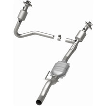 Load image into Gallery viewer, MagnaFlow Exhaust Products 447241 California CARB Direct-Fit Catalytic Converter for Select Dodge Dakota