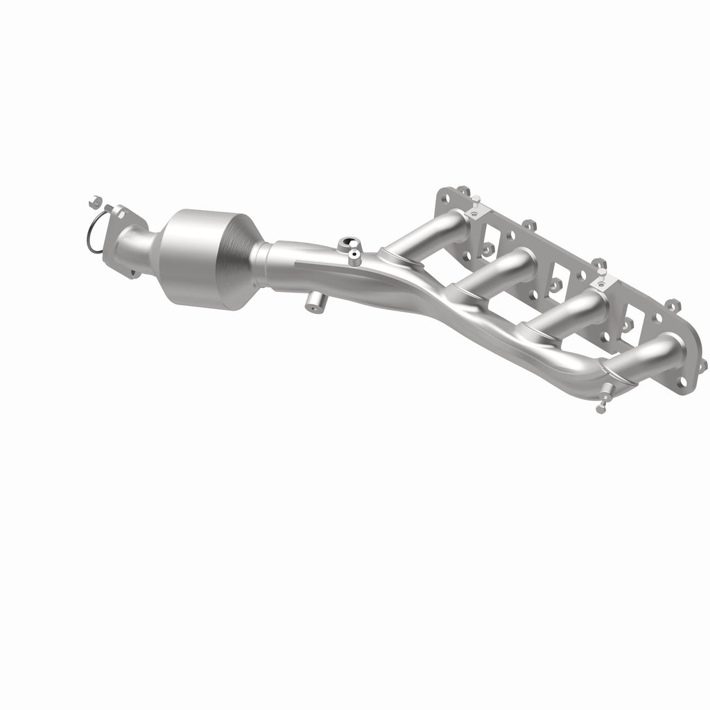 MagnaFlow Exhaust Products 290035 OEM Grade Manifold Catalytic Converter for Select INFINITI QX80, Nissan Armada, Nissan NV2500, Nissan NV3500, Nissan TITAN, Nissan TITAN XD