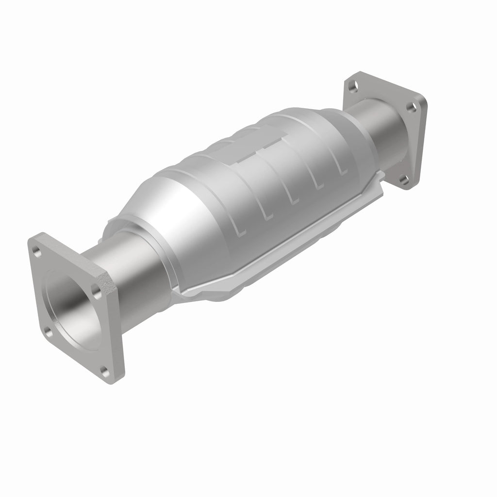 MagnaFlow Exhaust Products 23650 Standard Grade Direct-Fit Catalytic Converter for Select Geo Storm, Isuzu Impulse