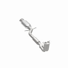 Load image into Gallery viewer, MagnaFlow Exhaust Products 457026 California CARB Direct-Fit Catalytic Converter for Select Hyundai Sonata
