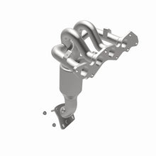 Load image into Gallery viewer, MagnaFlow Exhaust Products 5531382 California CARB Manifold Catalytic Converter for Select Ford Escape, Mazda Tribute, Mercury Mariner