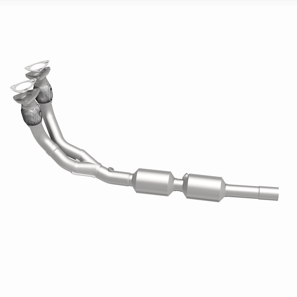 MagnaFlow Exhaust Products 52289 OEM Grade Direct-Fit Catalytic Converter for Select Volkswagen Golf, Volkswagen Jetta