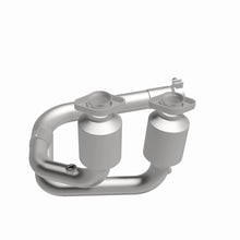 Load image into Gallery viewer, MagnaFlow Exhaust Products 4583386 California CARB Direct-Fit Catalytic Converter for Select Jeep Wrangler