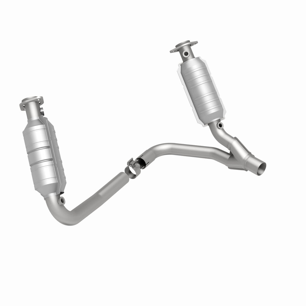 MagnaFlow Exhaust Products 49462 OEM Grade Direct-Fit Catalytic Converter for Select Dodge Dakota, Mitsubishi Raider