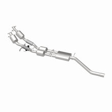 Load image into Gallery viewer, MagnaFlow Exhaust Products 280321 OEM Grade Direct-Fit Catalytic Converter for Select Volkswagen Atlas, Volkswagen Atlas Cross Sport