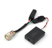 Load image into Gallery viewer, AlphaRex 620041 Wiring Adapter for Taillight Assembly for Select Chevrolet Silverado 1500, Chevrolet Silverado HD, Chevrolet Silverado HD, GMC Sierra HD