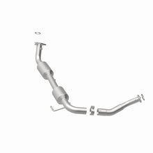 Load image into Gallery viewer, MagnaFlow Exhaust Products 5481625 California CARB Direct-Fit Catalytic Converter for Select Toyota Tundra