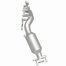 Load image into Gallery viewer, MagnaFlow Exhaust Products 5582431 California CARB Manifold Catalytic Converter for Select Toyota 4Runner, Toyota FJ Cruiser