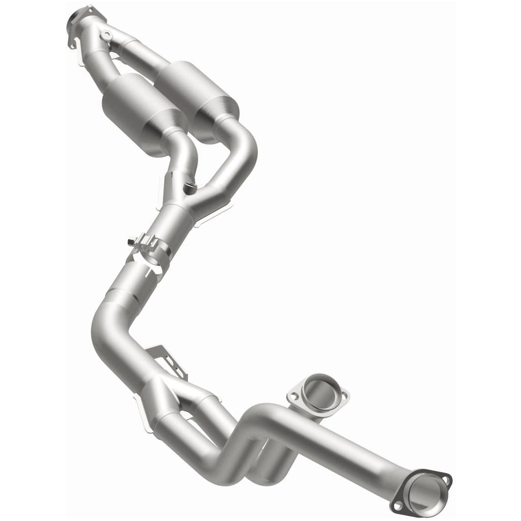 MagnaFlow Exhaust Products 23580 HM Grade Direct-Fit Catalytic Converter for Select Mercedes-Benz C280, Mercedes-Benz C36 AMG