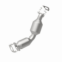 Load image into Gallery viewer, MagnaFlow Exhaust Products 5411045 California CARB Direct-Fit Catalytic Converter for Select INFINITI G35, INFINITI M35, Nissan 350Z
