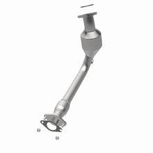 Load image into Gallery viewer, MagnaFlow Exhaust Products 5411907 California CARB Direct-Fit Catalytic Converter for Select Chevrolet Malibu, Pontiac G6, Saturn Aura