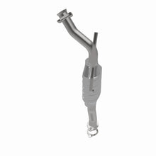 Load image into Gallery viewer, MagnaFlow Exhaust Products 93368 Standard Grade Direct-Fit Catalytic Converter for Select Ford Country Squire, Ford LTD, Ford LTD Crown Victoria, Lincoln Town Car, Mercury Grand Marquis