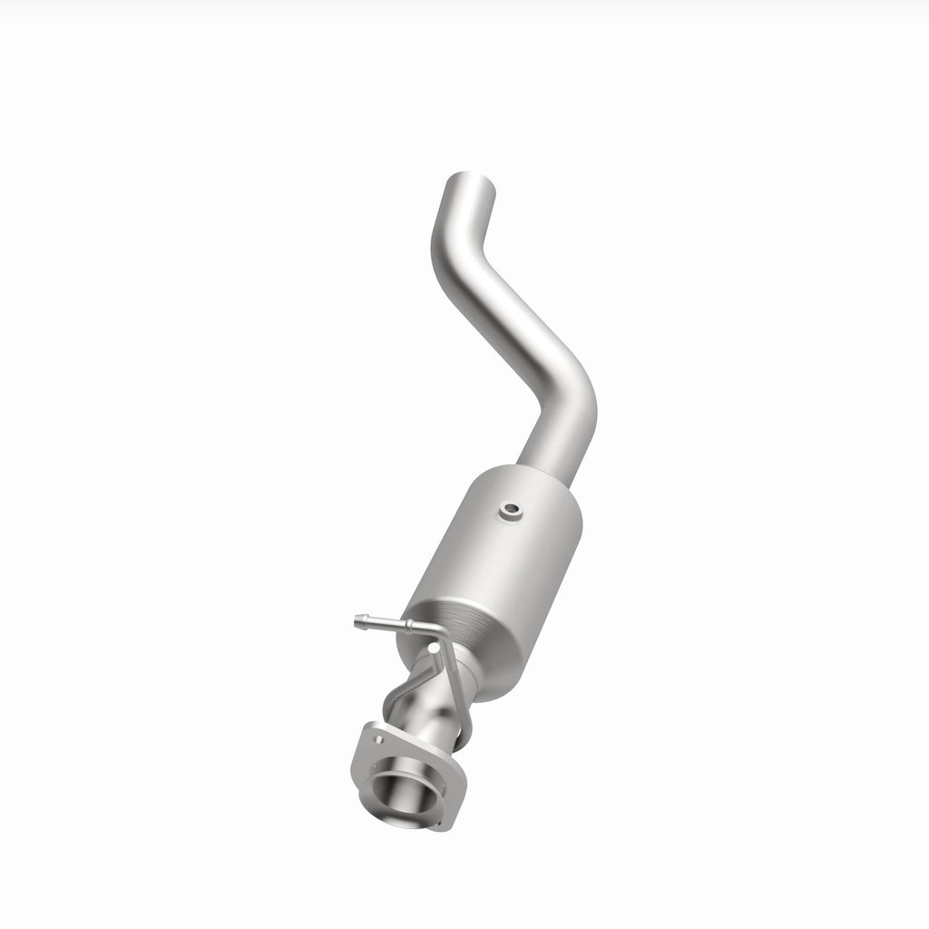 MagnaFlow Exhaust Products 280444 OEM Grade Direct-Fit Catalytic Converter for Select Ford F-650, Ford F-750