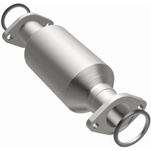 Load image into Gallery viewer, MagnaFlow Exhaust Products 3322886 California CARB Direct-Fit Catalytic Converter for Select Chevrolet Nova, Geo Prizm, Toyota Camry, Toyota Celica, Toyota Corolla, Toyota Cressida, Toyota MR2, Toyota Paseo, Toyota Starlet, Toyota Tercel